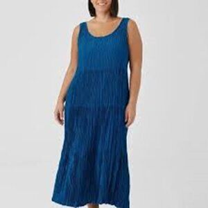 NWT EILEEN FISHER Atlantis Blue CRUSHED SILK SCOOP NECK F/L TIERED DRESS